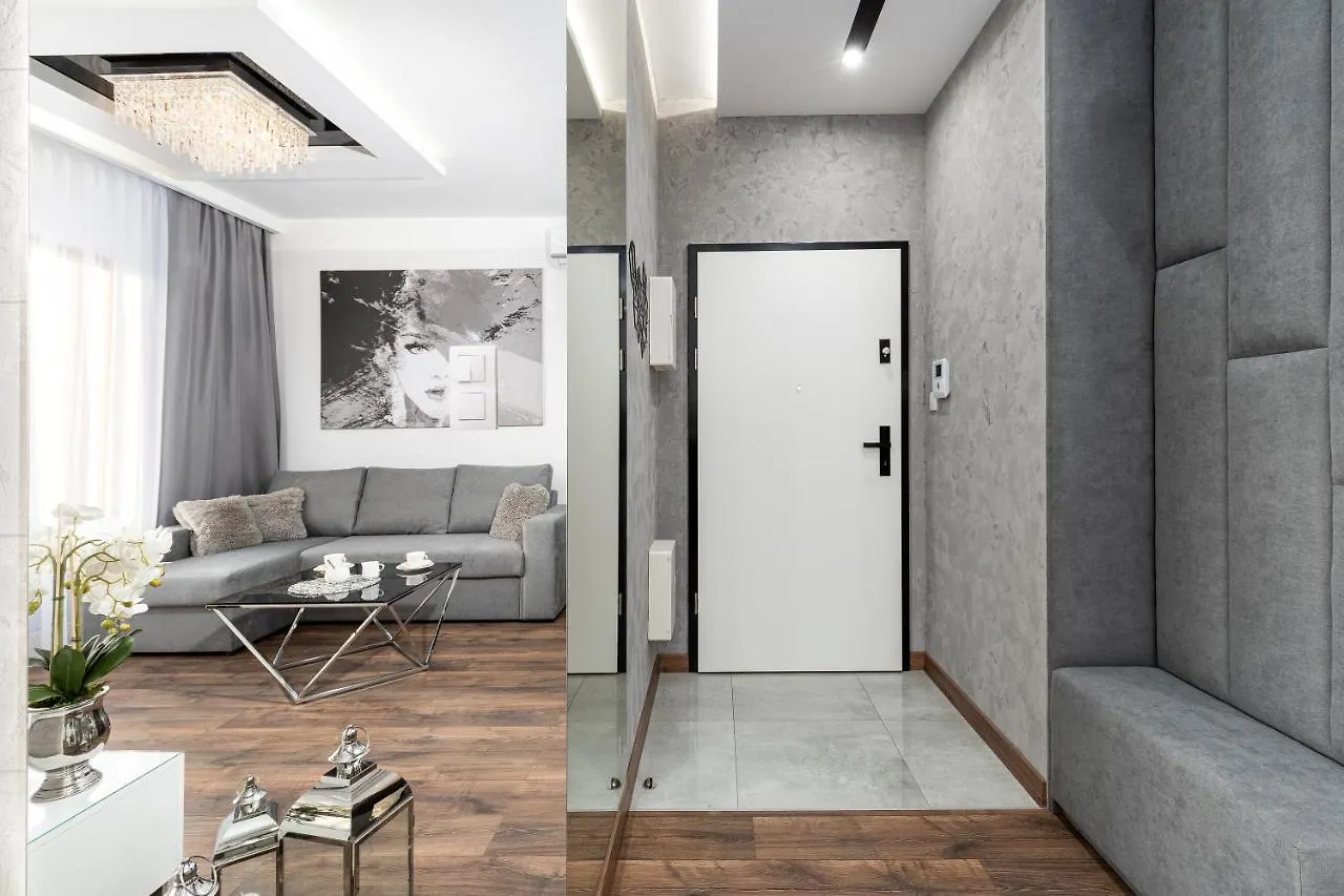 Crystal Luxury Apartments Rakowicka 20H كراكوفيا 0*,