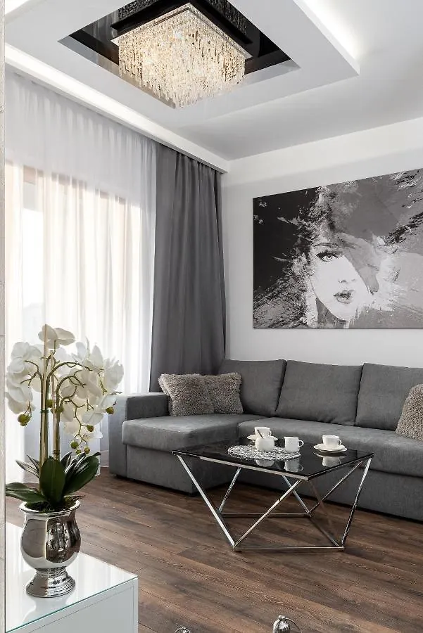 Crystal Luxury Apartments Rakowicka 20H كراكوفيا 0*,