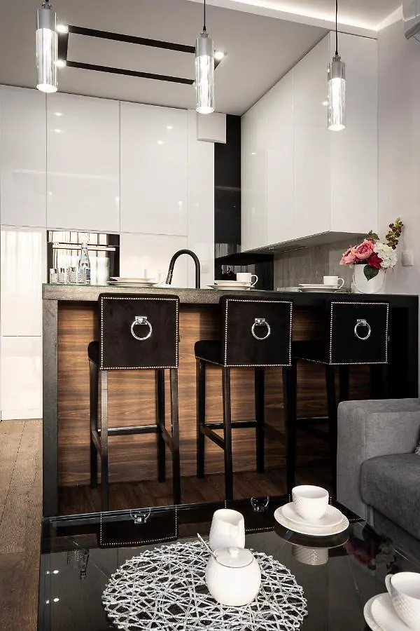 Crystal Luxury Apartments Rakowicka 20H Krakau
