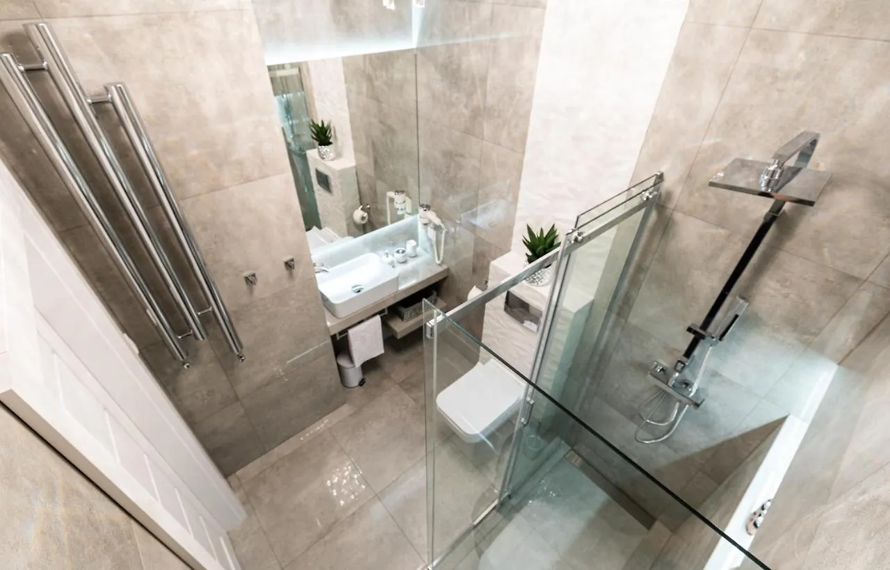 Crystal Luxury Apartments Rakowicka 20H Krakau